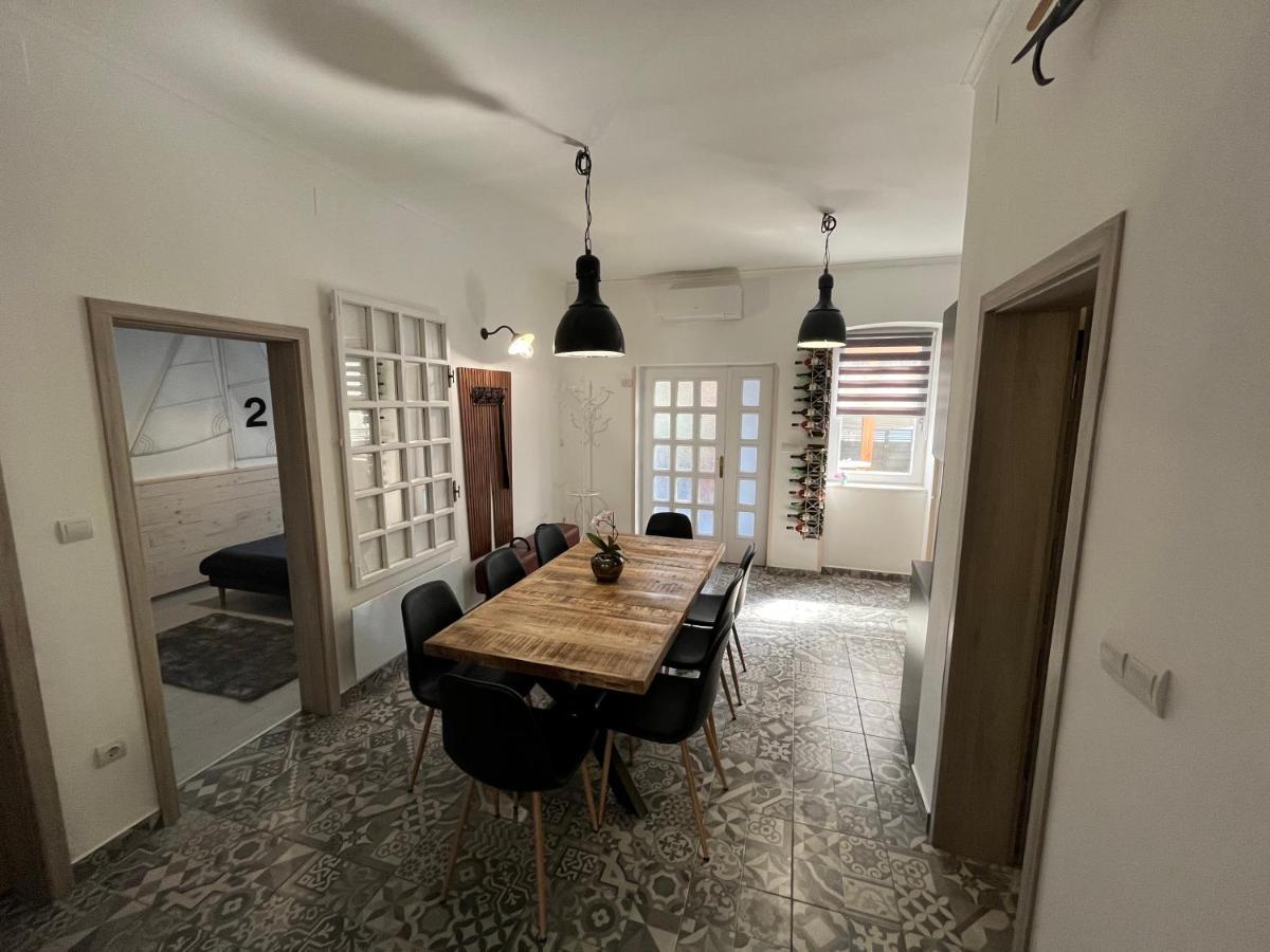Peter Dock Boutique Villa Кестхей Екстер'єр фото