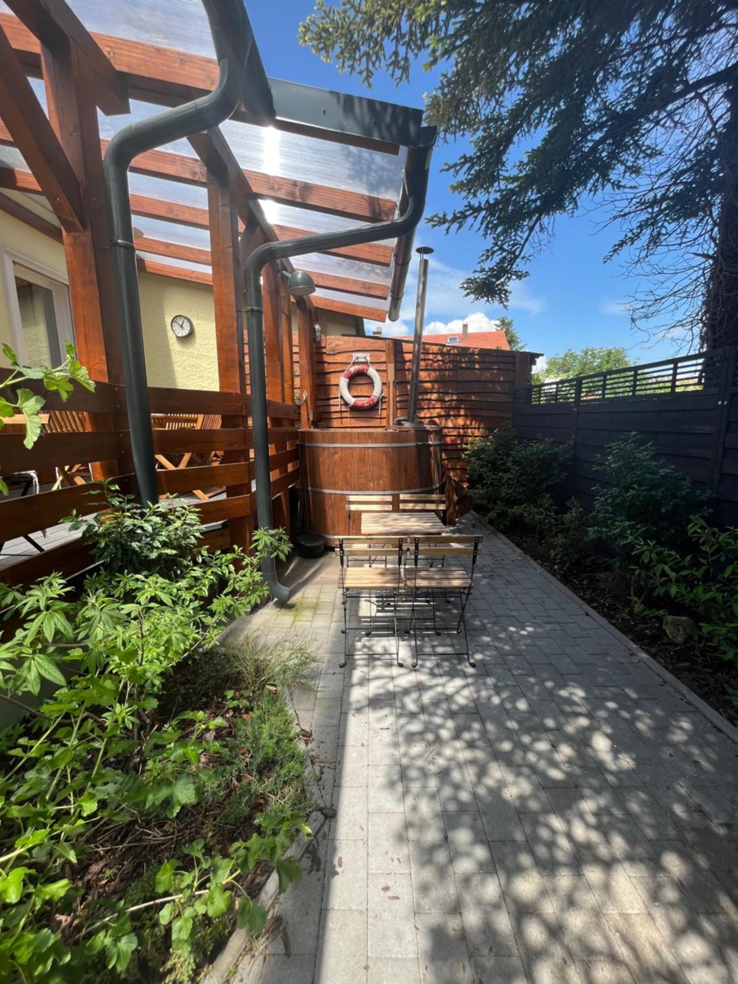 Peter Dock Boutique Villa Кестхей Екстер'єр фото