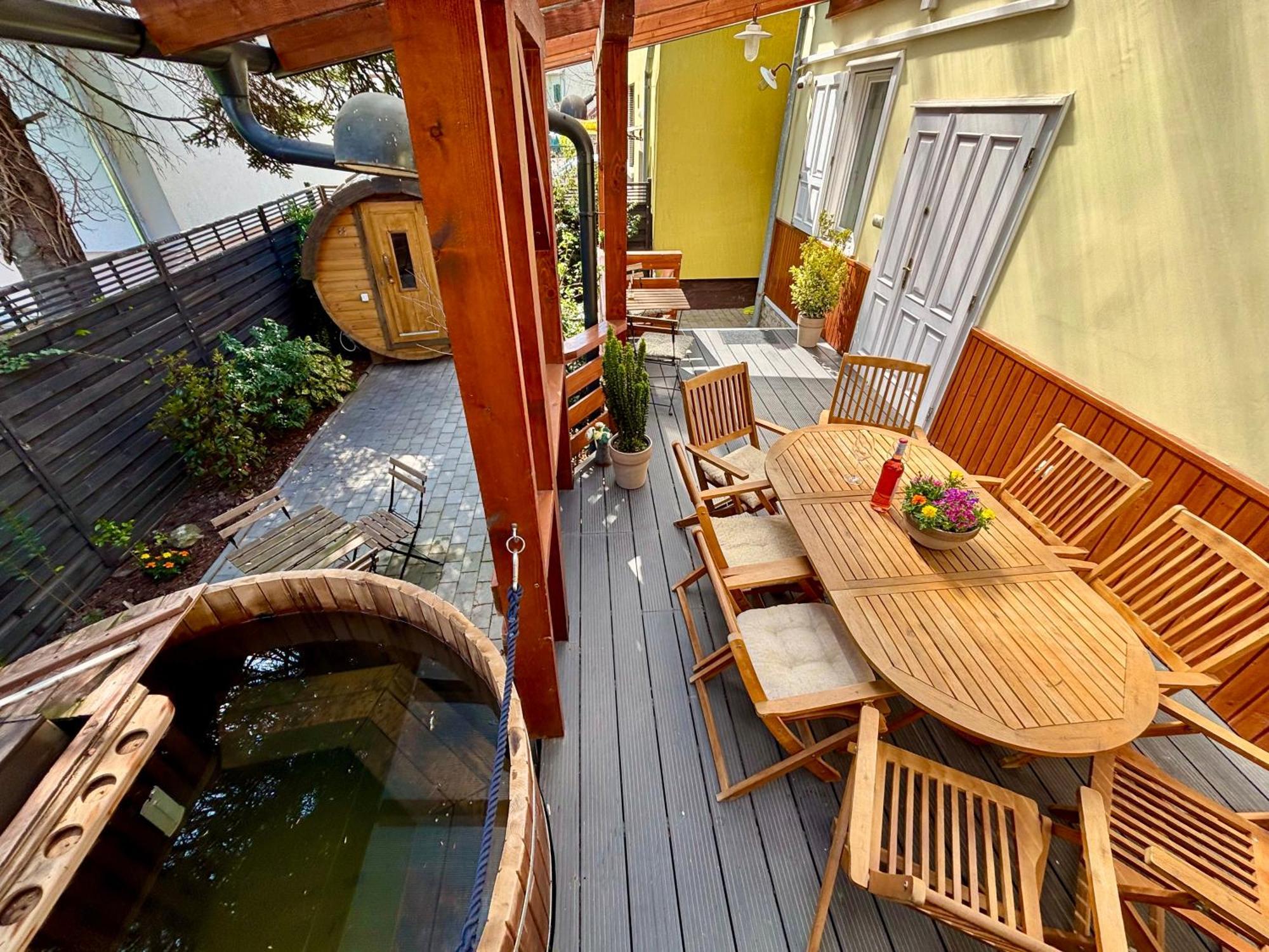 Peter Dock Boutique Villa Кестхей Екстер'єр фото